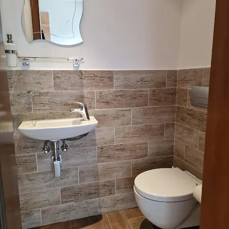 Dum 76 Holiday home Janov